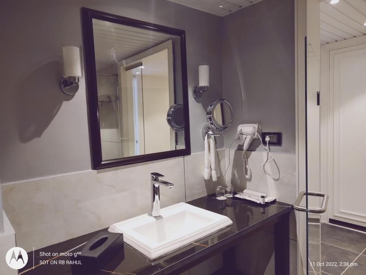 Hotel Nambiar Club Bellezea Kammasandra Zewnętrze zdjęcie